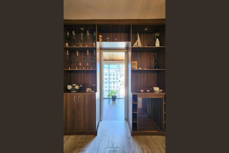 Apartamento para alugar com 70m², 2 quartos e 1 vaga Apartamento para alugar com 70m², 2 quartos e 1 vagaSala