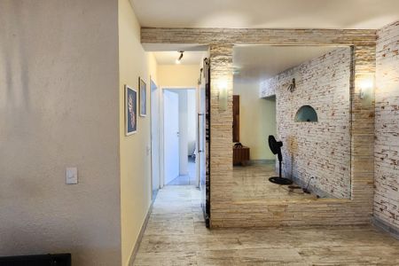 Apartamento para alugar com 70m², 2 quartos e 1 vaga Apartamento para alugar com 70m², 2 quartos e 1 vagaCorredor