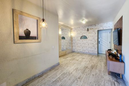 Sala  de apartamento para alugar com 2 quartos, 70m² em Vila Isabel, Rio de Janeiro