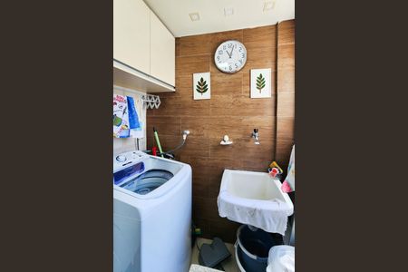 Apartamento para alugar com 70m², 2 quartos e 1 vaga Apartamento para alugar com 70m², 2 quartos e 1 vagaÁrea de Serviço