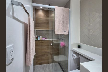 Apartamento à venda com 115m², 3 quartos e 3 vagas Apartamento à venda com 115m², 3 quartos e 3 vagasSuíte