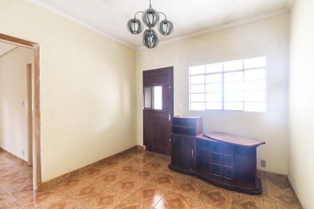 Casa à venda com 300m², 3 quartos e 1 vaga Casa à venda com 300m², 3 quartos e 1 vagaSala