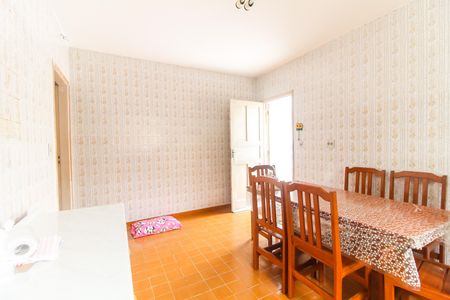 Casa à venda com 300m², 3 quartos e 1 vaga Casa à venda com 300m², 3 quartos e 1 vagaCozinha