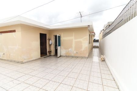 Casa à venda com 300m², 3 quartos e 1 vaga Casa à venda com 300m², 3 quartos e 1 vagaQuintal