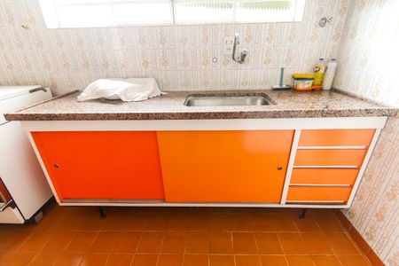 Casa à venda com 300m², 3 quartos e 1 vaga Casa à venda com 300m², 3 quartos e 1 vagaCozinha