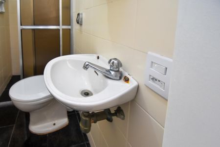 Apartamento para alugar com 280m², 4 quartos e 3 vagas Apartamento para alugar com 280m², 4 quartos e 3 vagasbanheiro serviçø