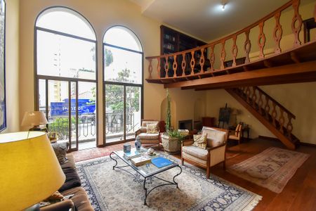 Apartamento para alugar com 280m², 4 quartos e 3 vagas Apartamento para alugar com 280m², 4 quartos e 3 vagasSala de estar