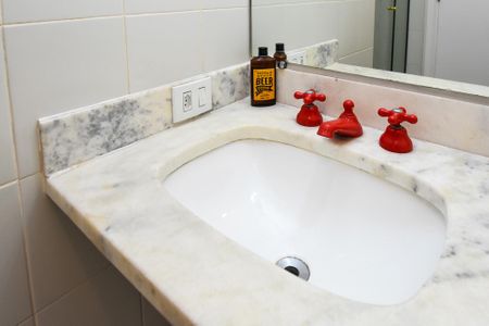 Apartamento para alugar com 280m², 4 quartos e 3 vagas Apartamento para alugar com 280m², 4 quartos e 3 vagasbanheiro suite 1