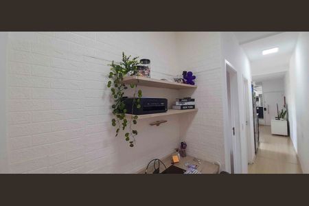 Apartamento à venda com 78m², 3 quartos e 1 vagaCorredor