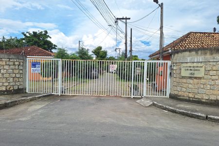 Casa para alugar com 54m², 2 quartos e 2 vagasFachada