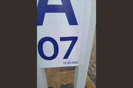 Casa para alugar com 54m², 2 quartos e 2 vagasPlaquinha instalada