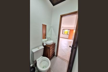 Casa para alugar com 54m², 2 quartos e 2 vagasBanheiro