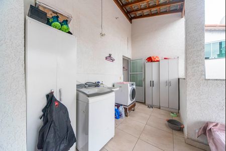 Apartamento à venda com 102m², 2 quartos e 2 vagasÁrea de Serviço