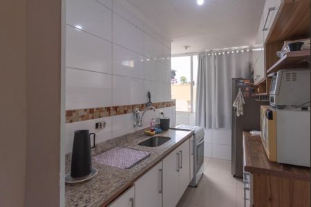 Apartamento à venda com 76m², 3 quartos e 2 vagas Apartamento à venda com 76m², 3 quartos e 2 vagasCozinha