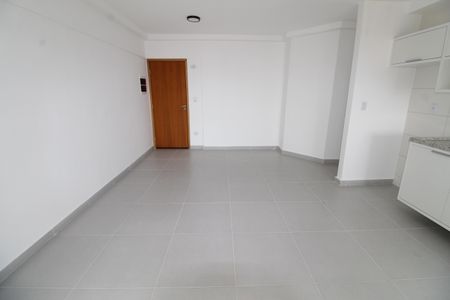 Apartamento para alugar com 67m², 2 quartos e 1 vagaSala