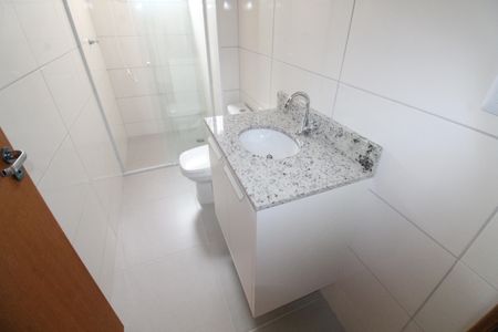 Apartamento para alugar com 67m², 2 quartos e 1 vagaBanheiro