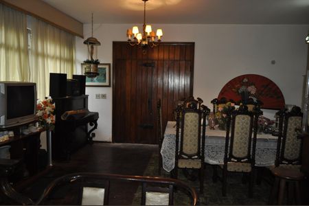 Casa para alugar com 5 quartos, 454m² em Cachambi, Rio de Janeiro