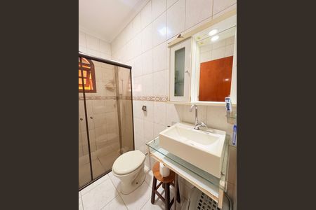 Casa à venda com 175m², 3 quartos e 5 vagasBanheiro Social