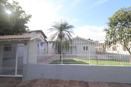 Casa à venda com 119m², 3 quartos e 2 vagasFachada