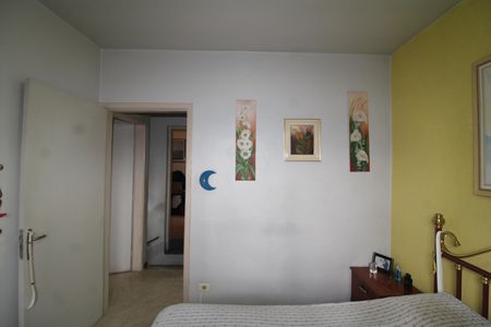 Casa à venda com 94m², 3 quartos e 2 vagasQuarto 2