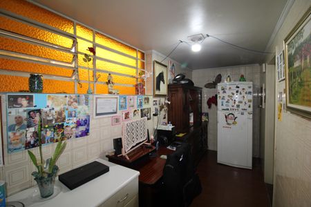 Casa à venda com 94m², 3 quartos e 2 vagasCozinha