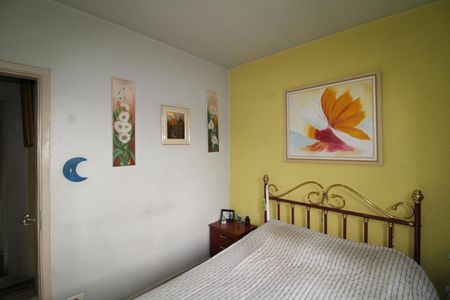 Casa à venda com 94m², 3 quartos e 2 vagasQuarto 2