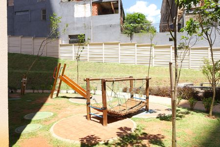 Apartamento para alugar com 35m², 2 quartos e sem vagaÁrea comum - Playground