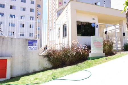 Apartamento para alugar com 35m², 2 quartos e sem vagaPlaca instalada na Fachada do condomínio - Código da placa: YIXW-954