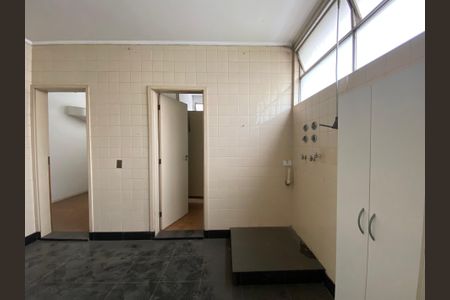 Apartamento para alugar com 270m², 3 quartos e 2 vagasÁrea de Serviço