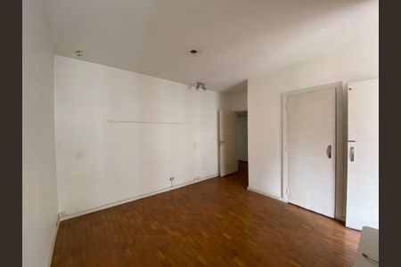 Apartamento para alugar com 270m², 3 quartos e 2 vagasSuíte