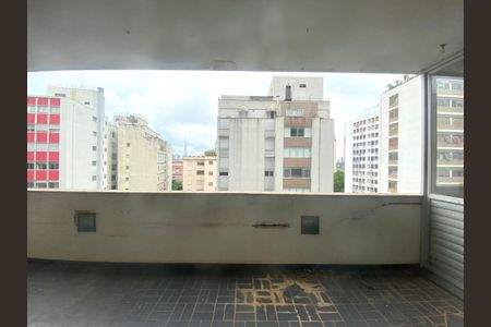 Apartamento para alugar com 270m², 3 quartos e 2 vagasVaranda