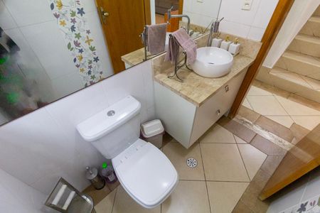 Casa à venda com 260m², 4 quartos e 3 vagasLavabo