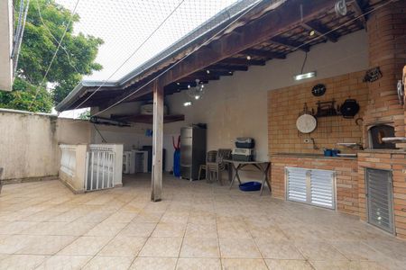 Casa à venda com 260m², 4 quartos e 3 vagasÁrea gourmet