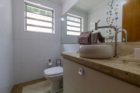 Casa à venda com 260m², 4 quartos e 3 vagasLavabo