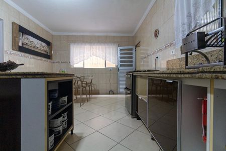 Casa à venda com 260m², 4 quartos e 3 vagasCozinha 1