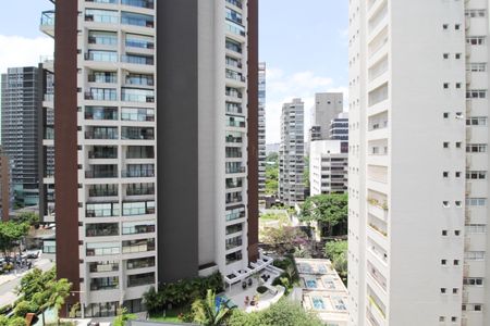 Vista de kitnet/studio para alugar com 1 quarto, 35m² em Moema, São Paulo