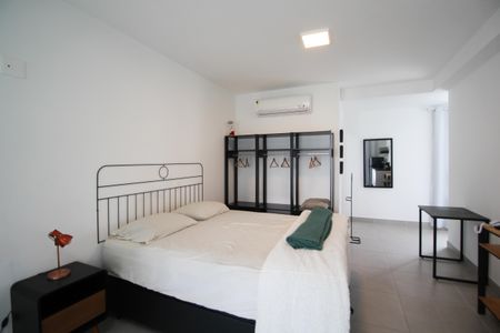 Suíte   de kitnet/studio para alugar com 1 quarto, 35m² em Moema, São Paulo