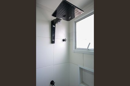 Apartamento para alugar com 43m², 2 quartos e 1 vagaChuveiro do Banheiro