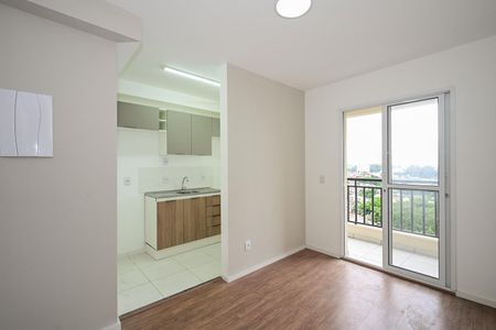 Sala de apartamento para alugar com 2 quartos, 43m² em Jardim Tres Irmaos, Taboão da Serra