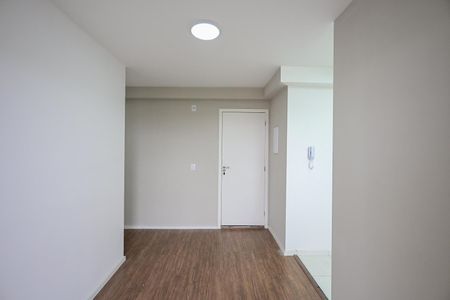 Sala de apartamento para alugar com 2 quartos, 43m² em Jardim Tres Irmaos, Taboão da Serra