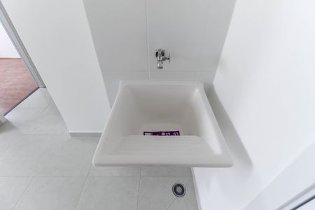 Sala - Cozinha de apartamento para alugar com 2 quartos, 42m² em Guaianases, São Paulo