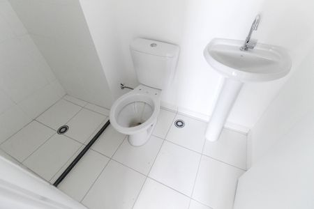 Apartamento para alugar com 42m², 2 quartos e sem vagaBanheiro