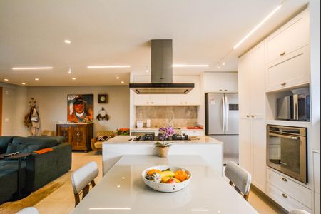 Apartamento à venda com 130m², 3 quartos e 3 vagasCozinha