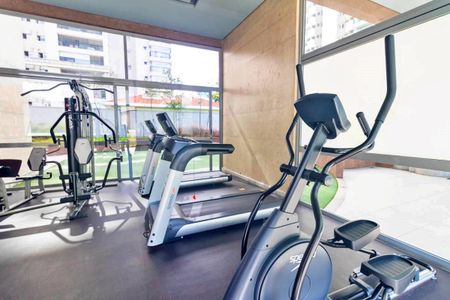 Apartamento à venda com 130m², 3 quartos e 3 vagasÁrea comum - Academia