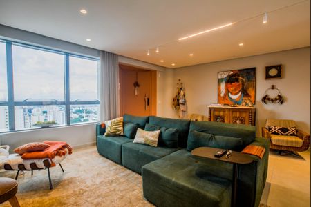 Apartamento à venda com 130m², 3 quartos e 3 vagasSala