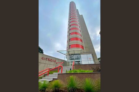 Apartamento à venda com 130m², 3 quartos e 3 vagasFachada