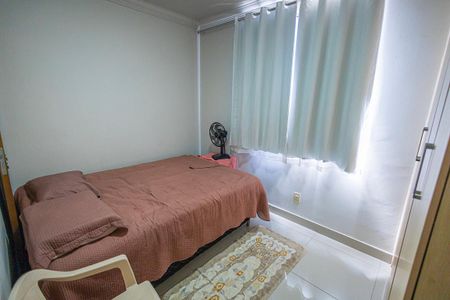 Apartamento à venda com 75m², 3 quartos e 2 vagasQuarto 3