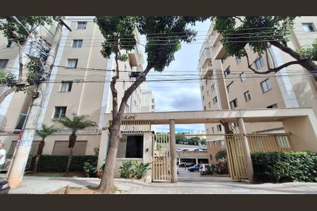 Apartamento à venda com 75m², 3 quartos e 2 vagasFachada