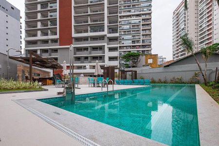 Apartamento para alugar com 37m², 1 quarto e sem vaga Apartamento para alugar com 37m², 1 quarto e sem vagaPiscina