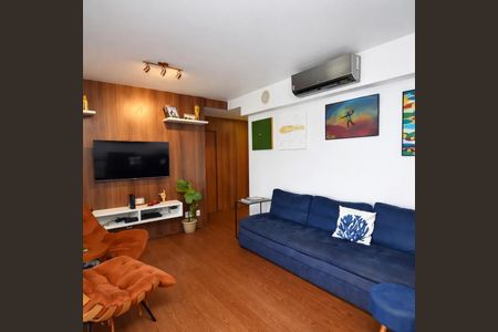 Sala de apartamento à venda com 3 quartos, 122m² em Pinheiros, São Paulo